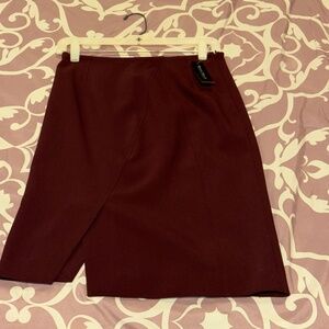 Women’s White House Black Market Burgundy Mini Skirt